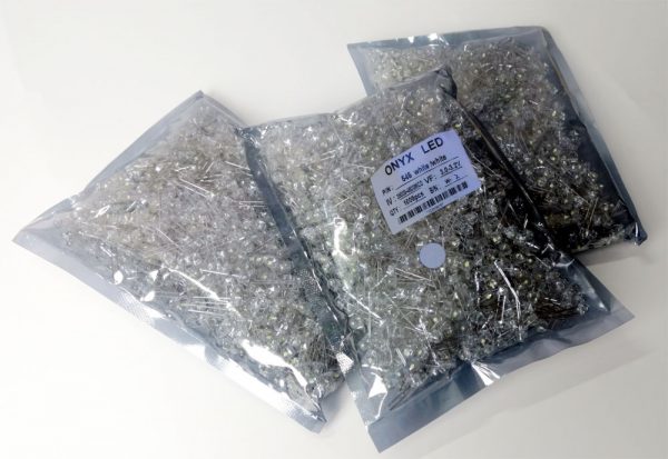 ال ای دی اوال سفید ONYX - Image 4