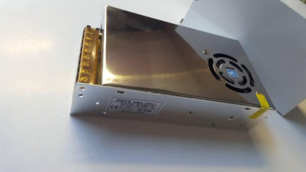 POWER 12-20A WHIT FAN